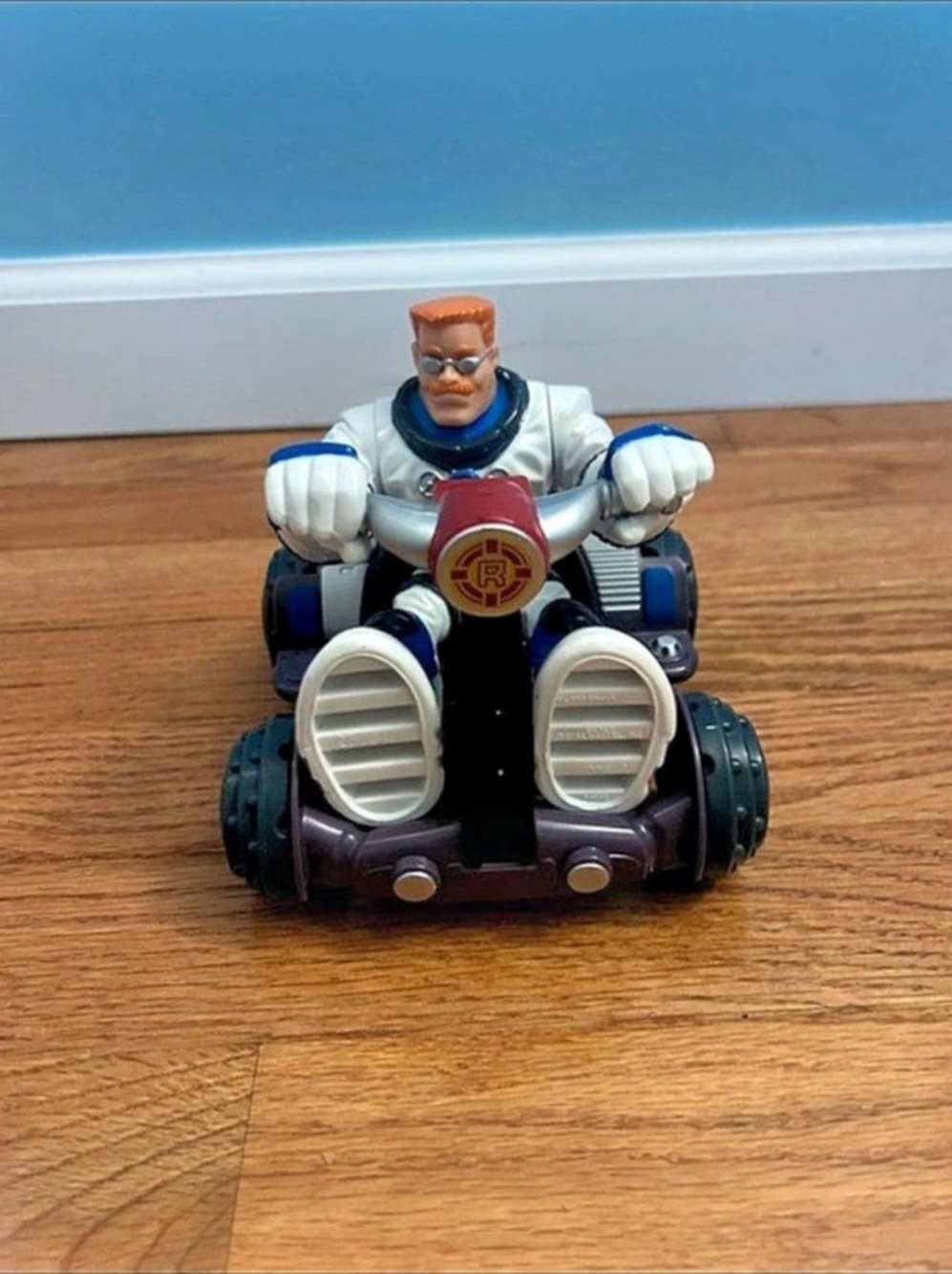 Hasbro Action Figure Vehicle Toy